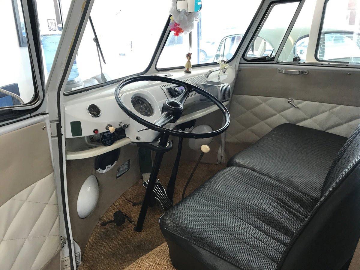 Volkswagen Splitscreen Camper – photo 4