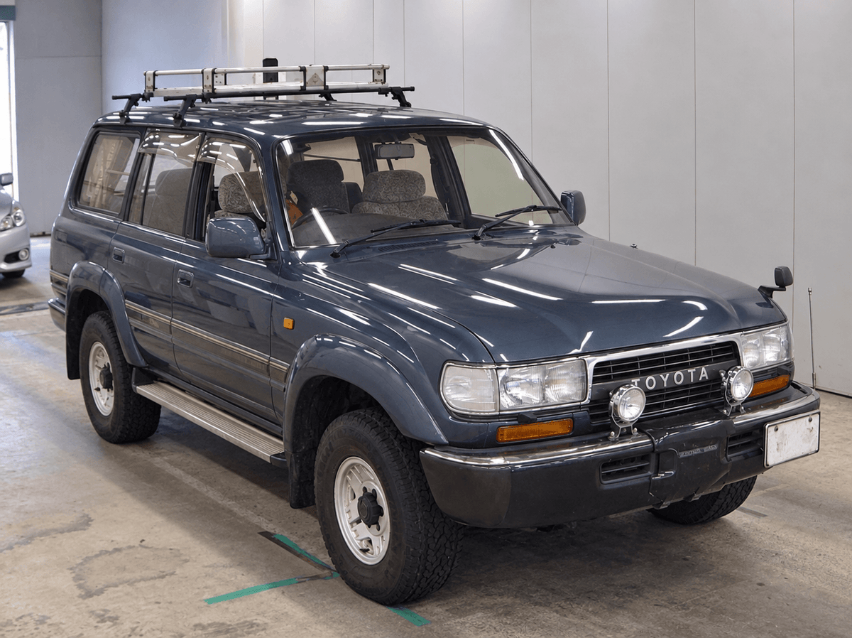 Toyota Land Cruiser 80 VX Limited exterior