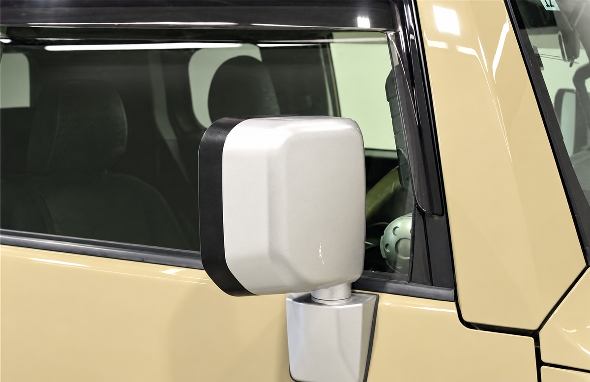 2013 Toyota FJ Cruiser door mirror