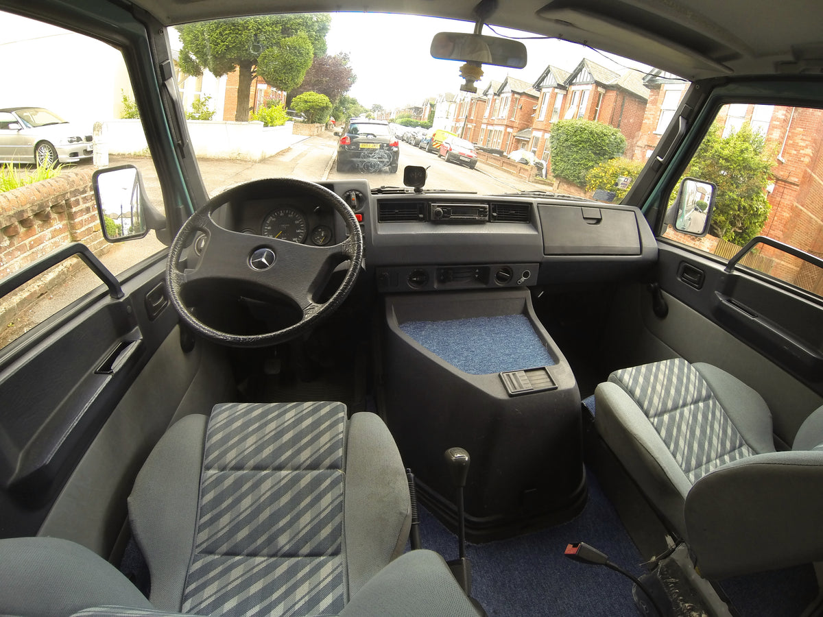 Mercedes MB100 Campervan – photo 10