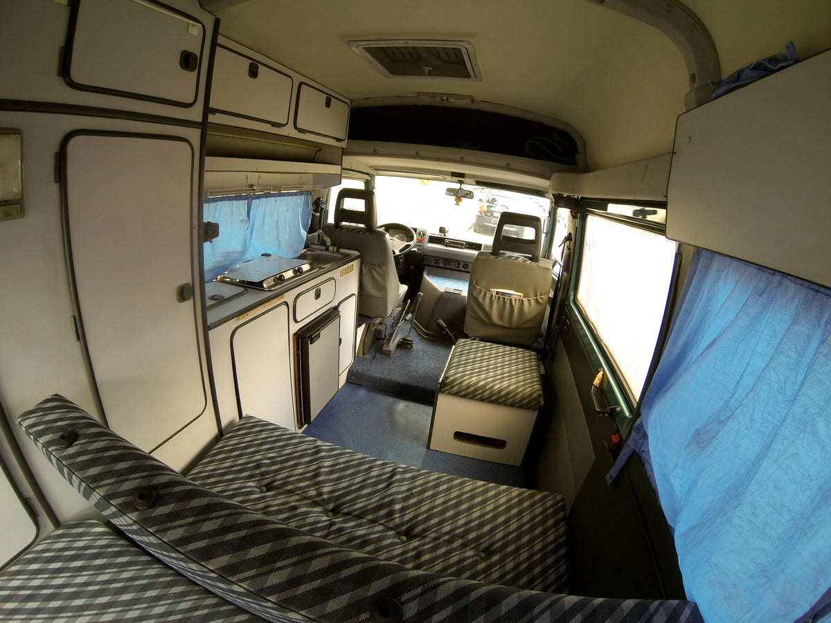 Mercedes MB100 Campervan – photo 13