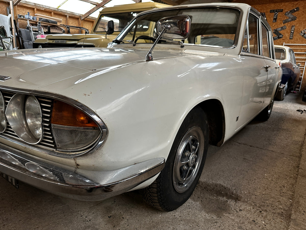 1974 Triumph 2000 – photo 1