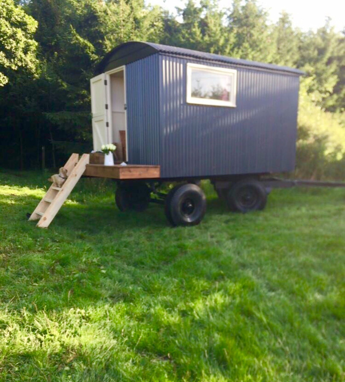 Shepherd's Hut – photo 2