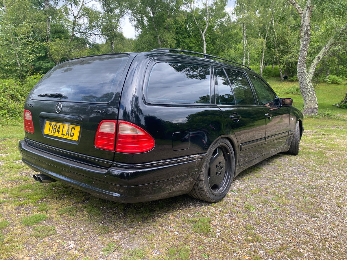 Mercedes E55 AMG – photo 6