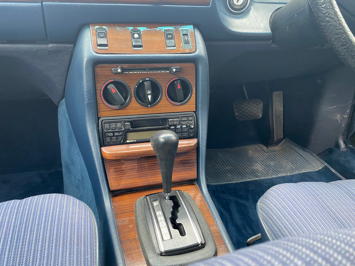 Mercedes 280 CE – photo 21