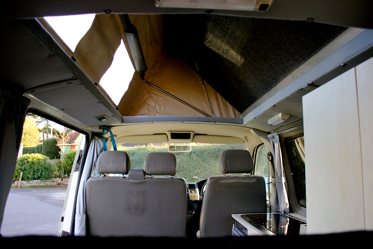Volkswagen T5 Camper “Coastline” – photo 2