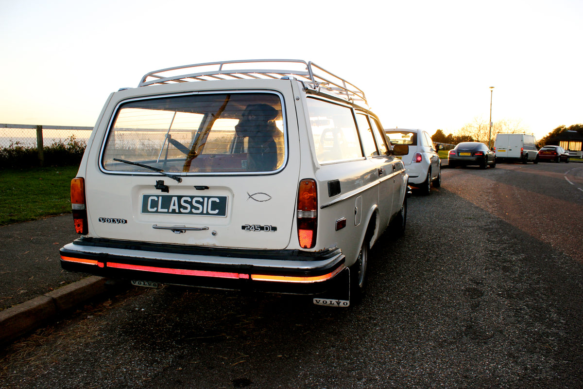 Volvo 245 DL Estate – photo 3