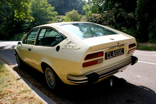 Alfa Romeo Alfetta GTV (2000) photo 1