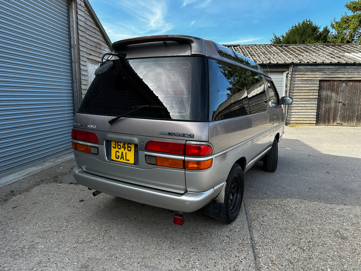 Toyota Townace 4×4 – photo 5