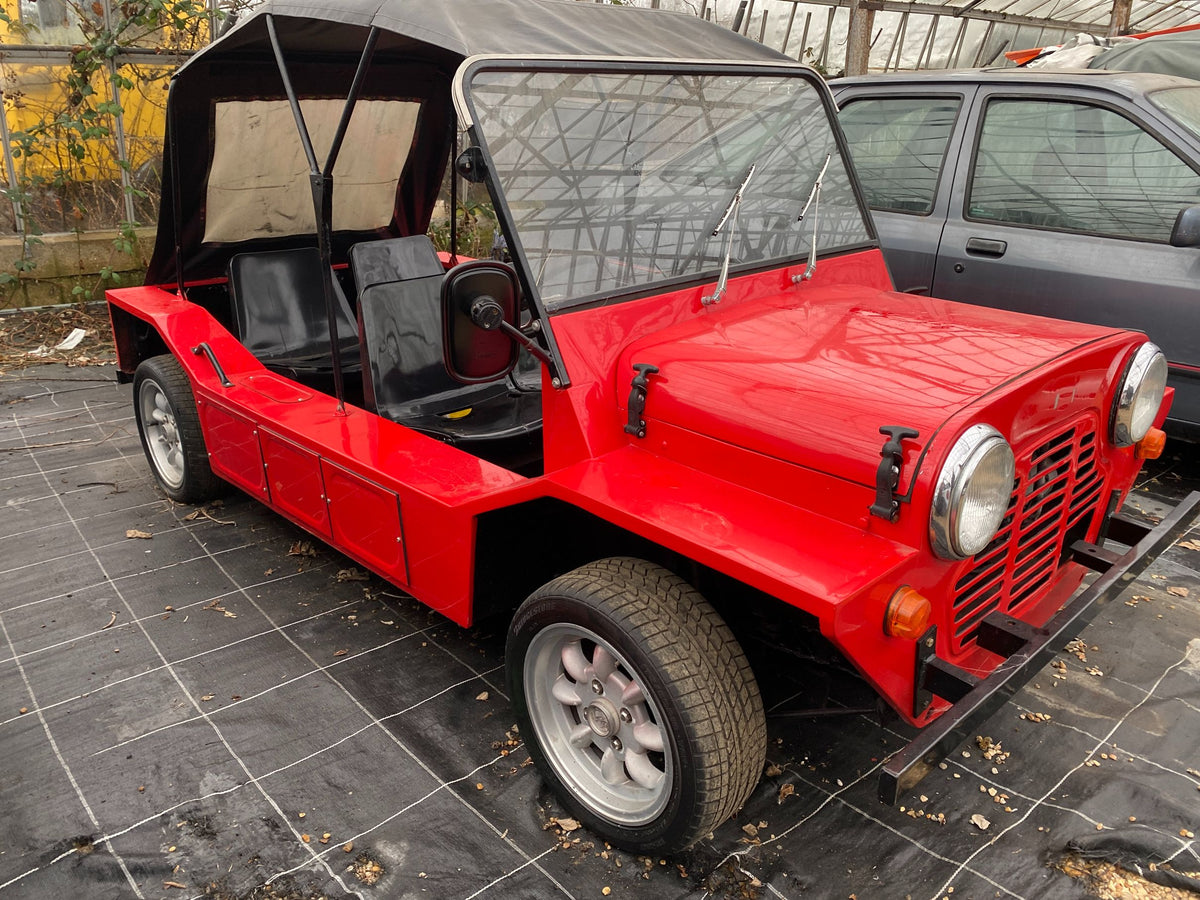 Mini Moke – photo 1