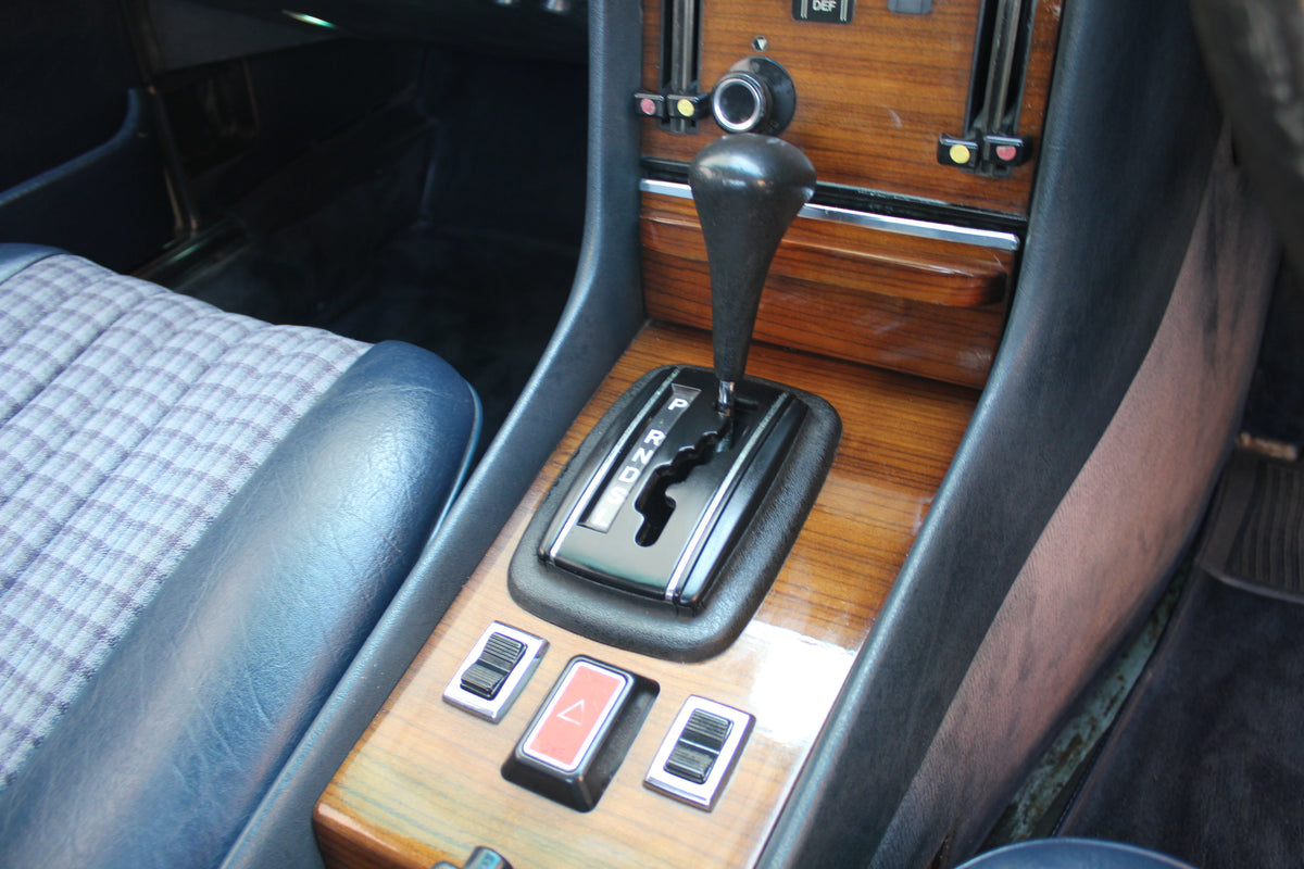 Mercedes 350 SL – R107 – photo 7