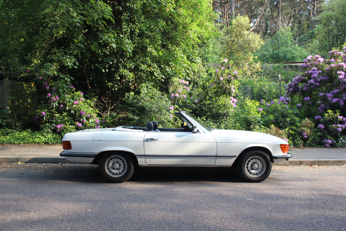Mercedes 350 SL – R107 – photo 5