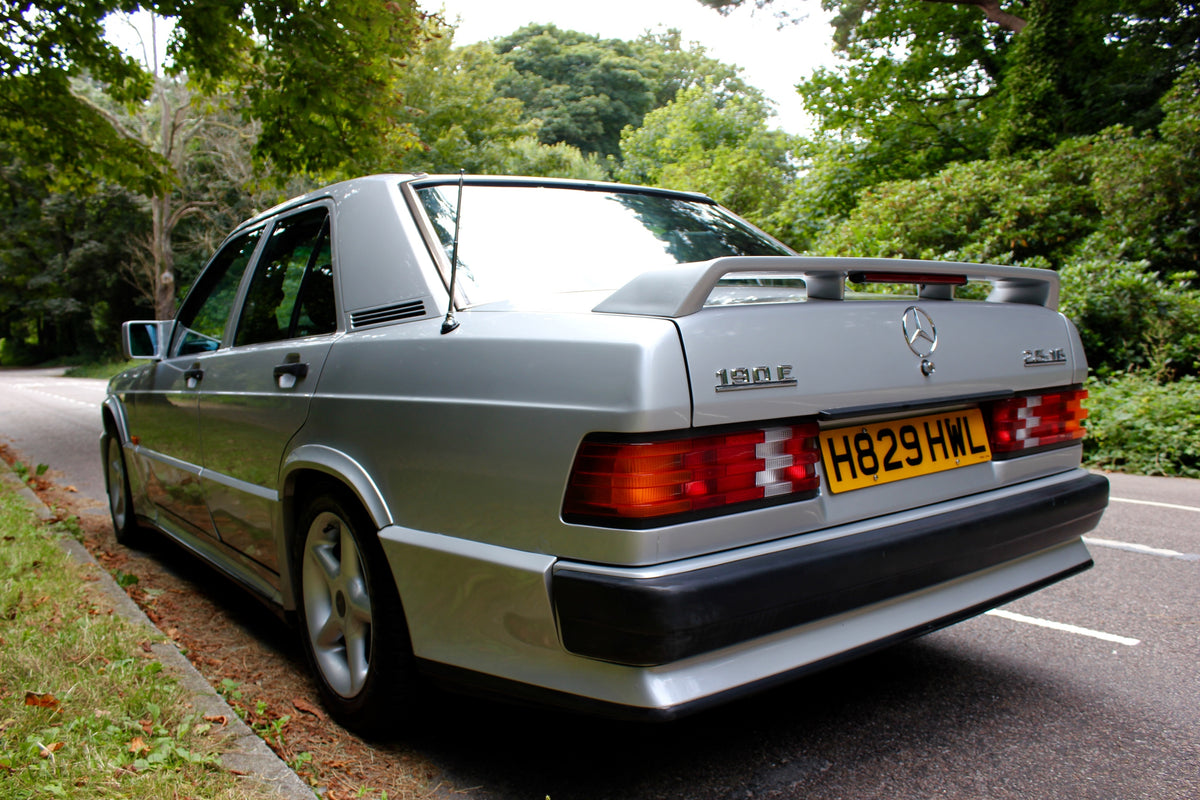 Mercedes Cosworth 190E – photo 7