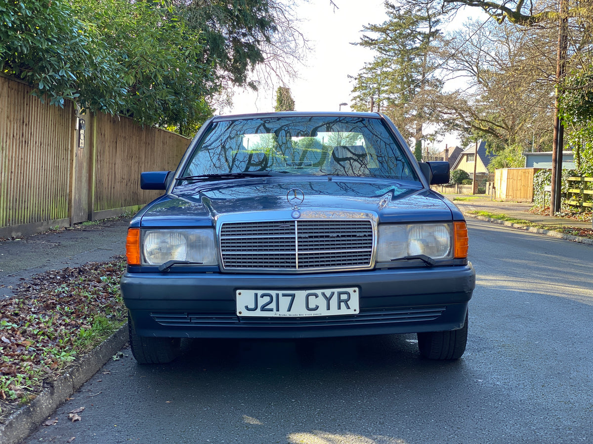 Mercedes 190E – photo 9
