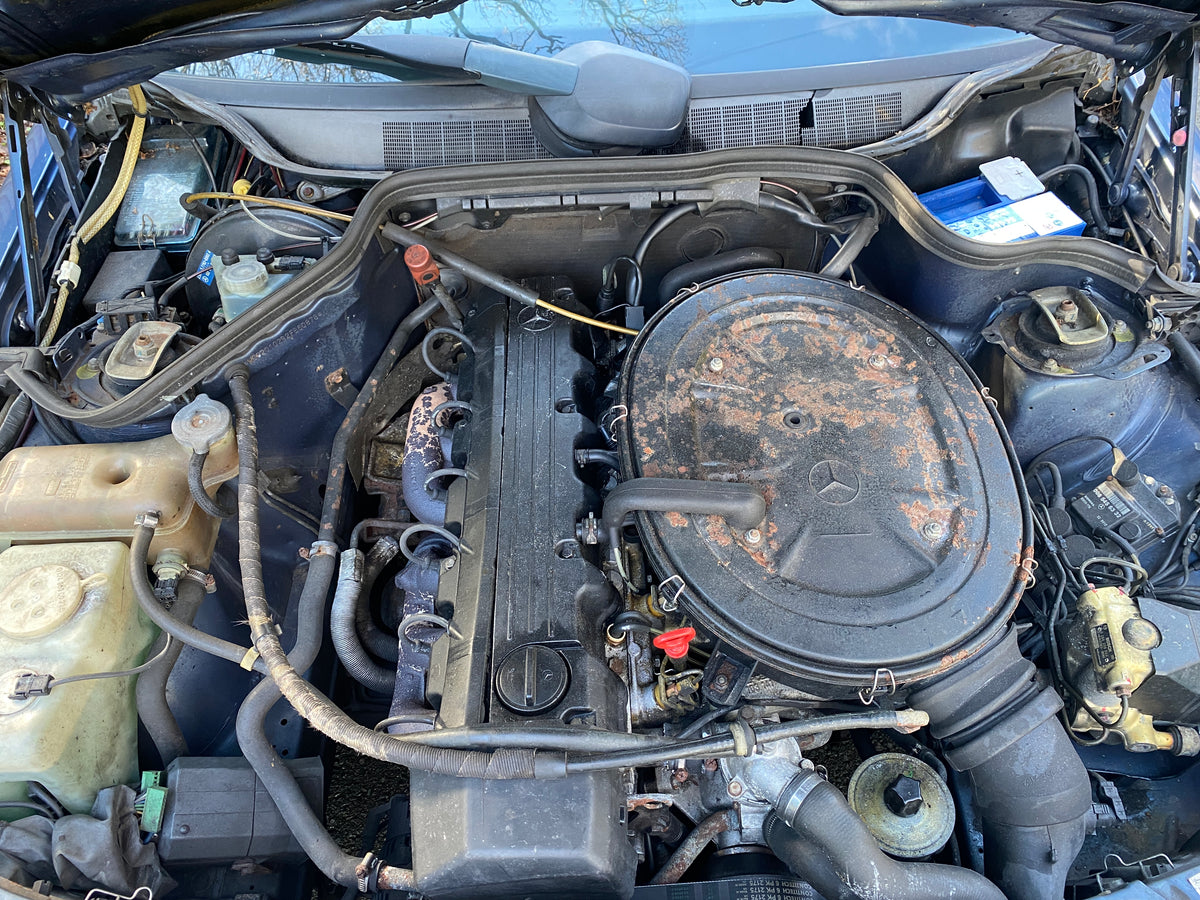 Mercedes 190E – photo 31