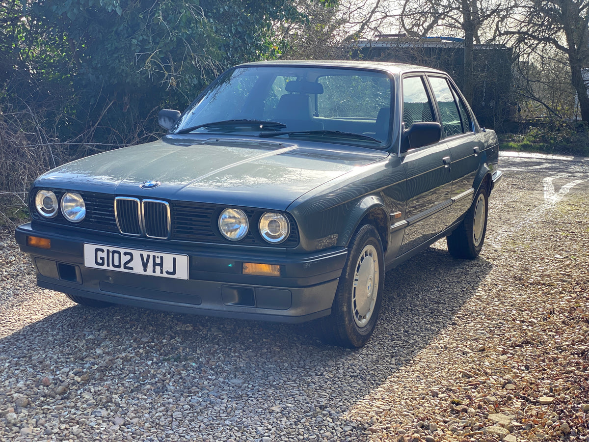 BMW 318i E30 – photo 1