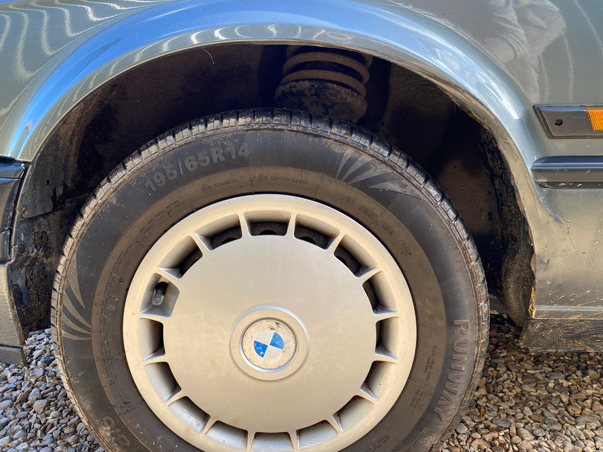 BMW 318i E30 – photo 28