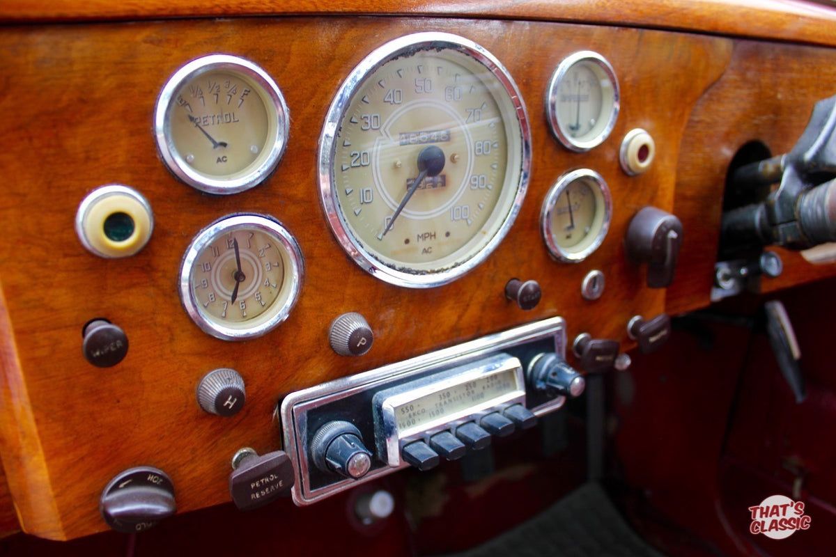 Daimler Conquest DHC – photo 18