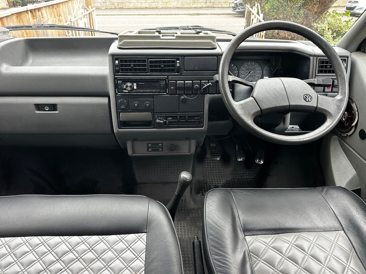 VW T4 Syncro dashboard and leather seats