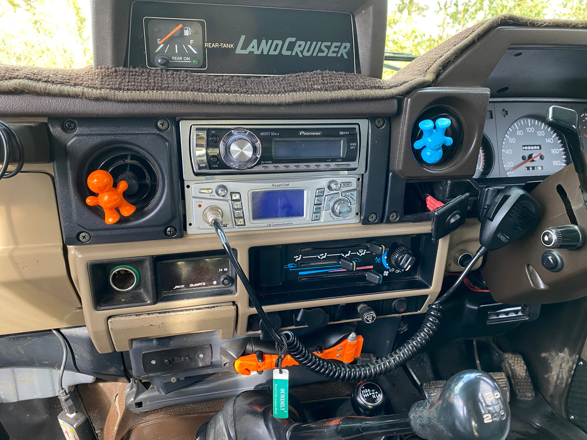 Land Cruiser HJ75 Campervan – photo 18