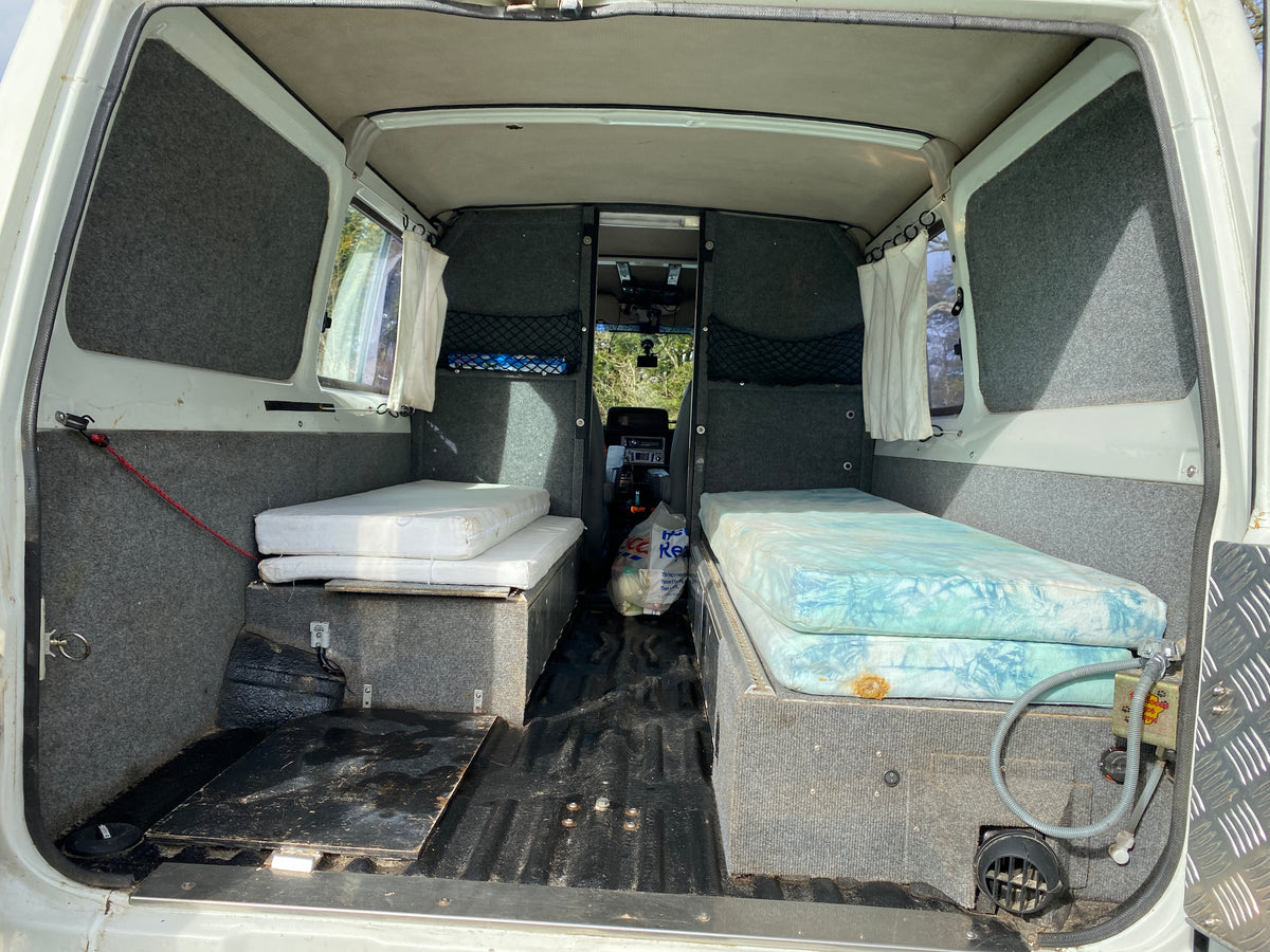 Land Cruiser HJ75 Campervan – photo 24