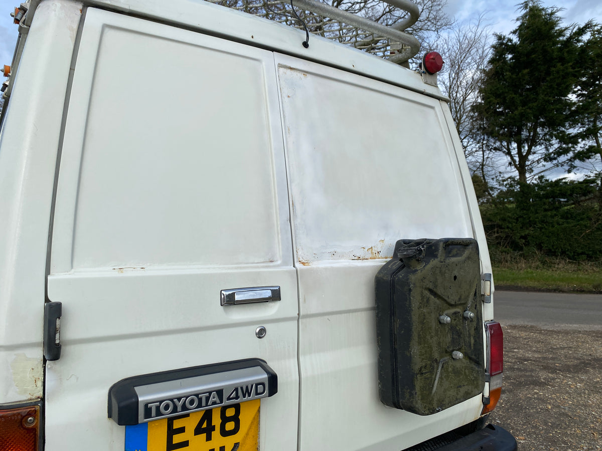 Land Cruiser HJ75 Campervan – photo 36
