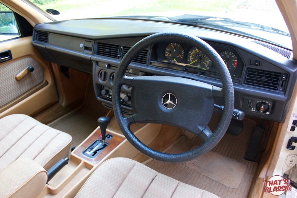 Mercedes 190 – photo 10