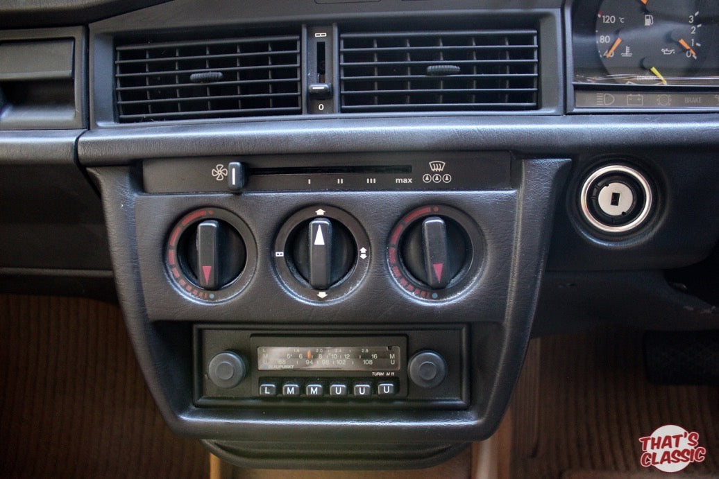Mercedes 190 – photo 12