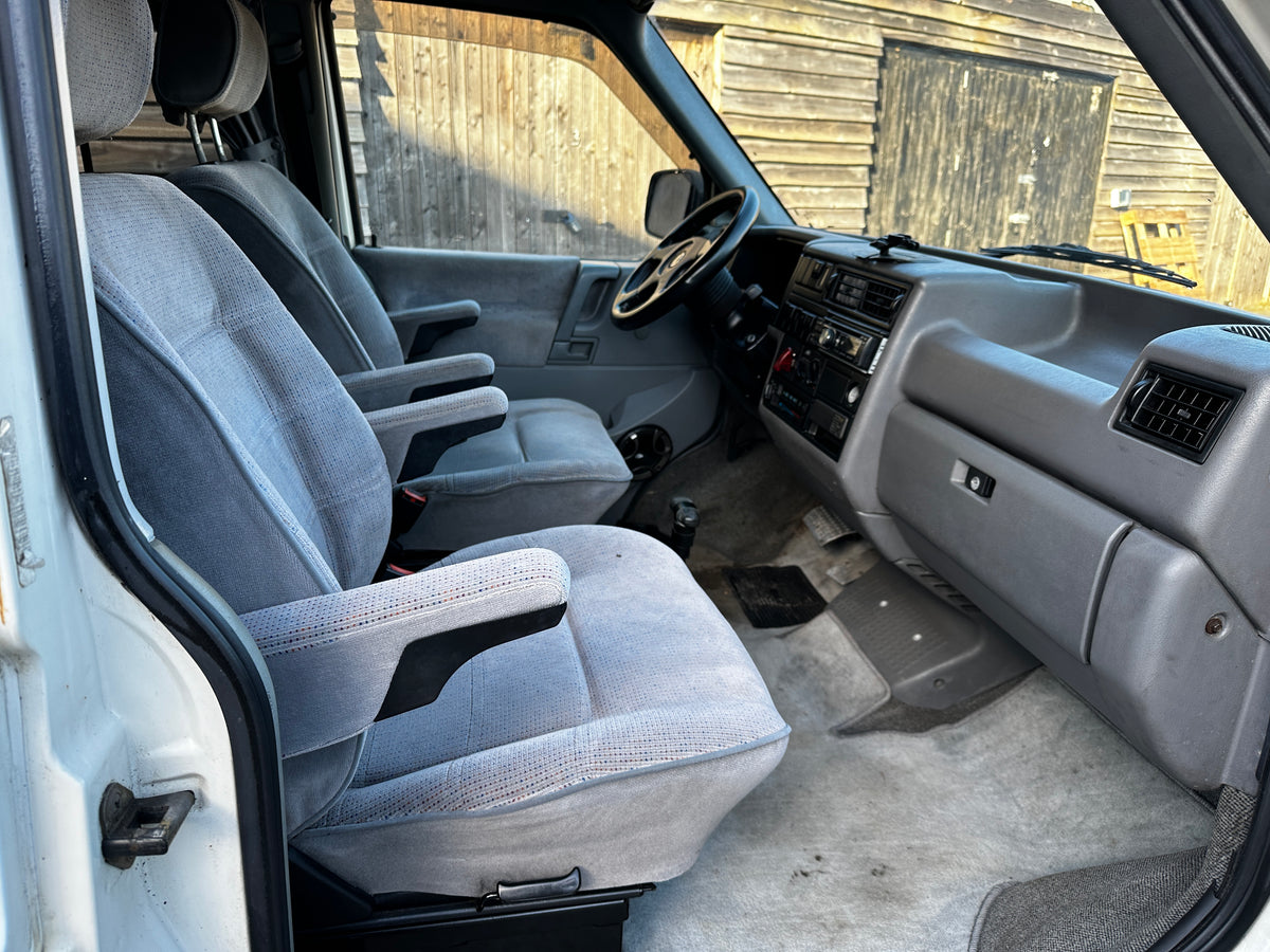 1993 Volkswagen T4 – Factory Westfalia – photo 11