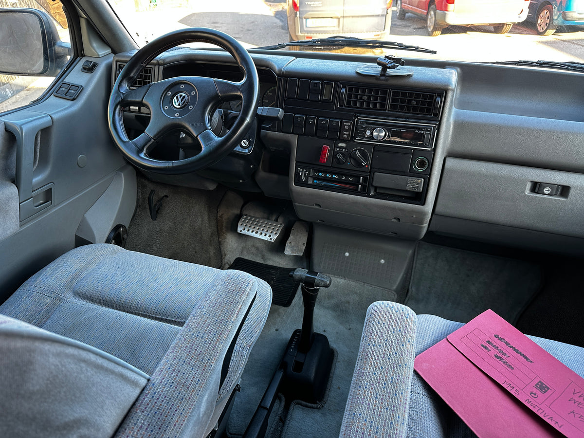 1993 Volkswagen T4 – Factory Westfalia – photo 15