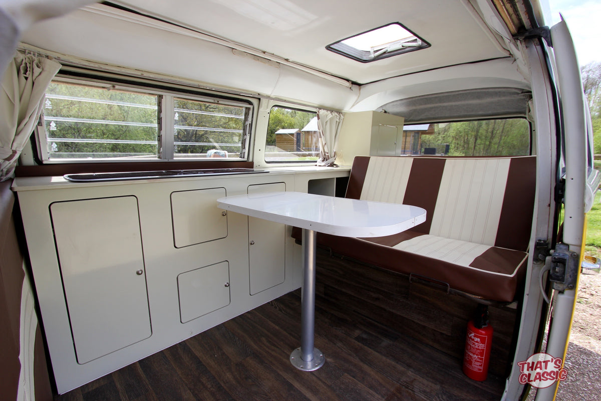 Volkswagen Campervan – photo 18