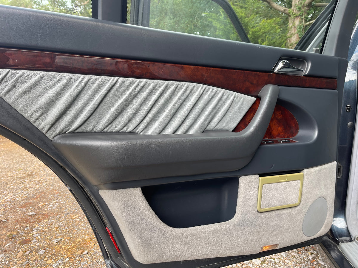 1998 Mercedes S Class 320L – photo 16