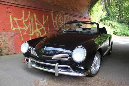 Volkswagen Karmann Ghia Convertible – photo 2