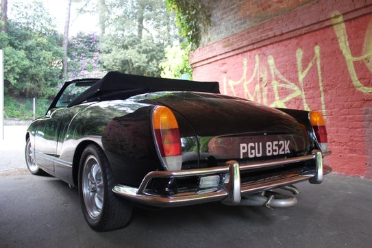 Volkswagen Karmann Ghia Convertible – photo 5