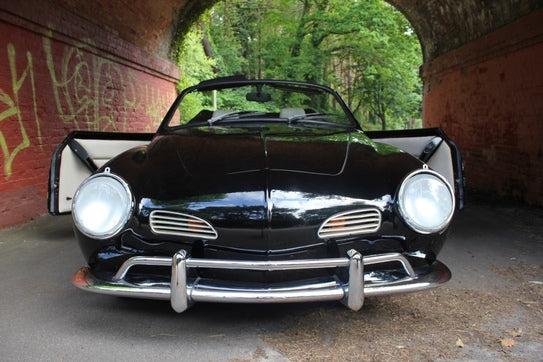 Volkswagen Karmann Ghia Convertible – photo 11