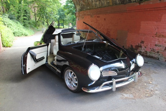 Volkswagen Karmann Ghia Convertible – photo 18